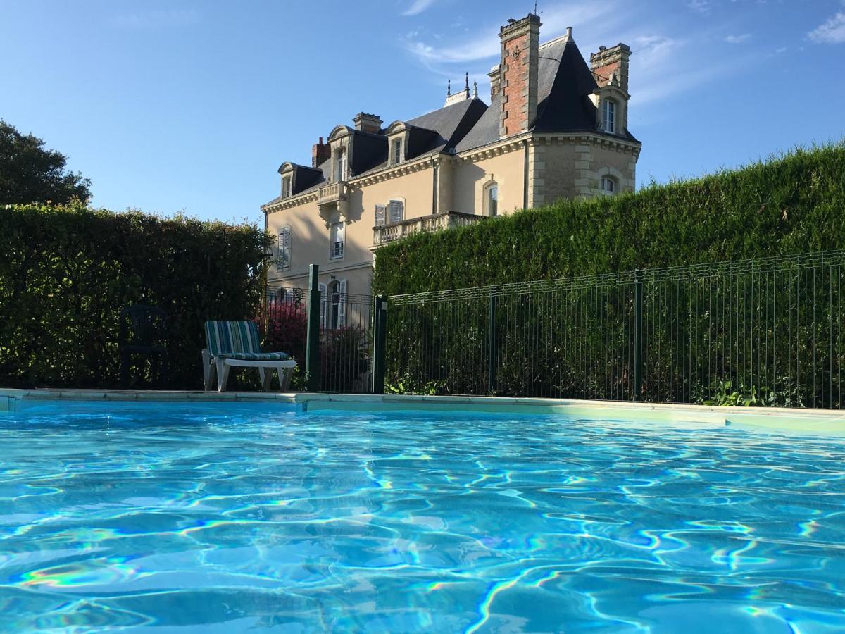 Chateau Vary Jarze Bagian luar foto