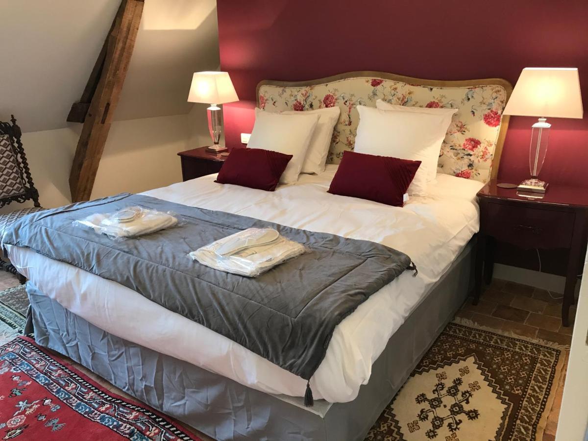 Chateau Vary Jarze Bagian luar foto