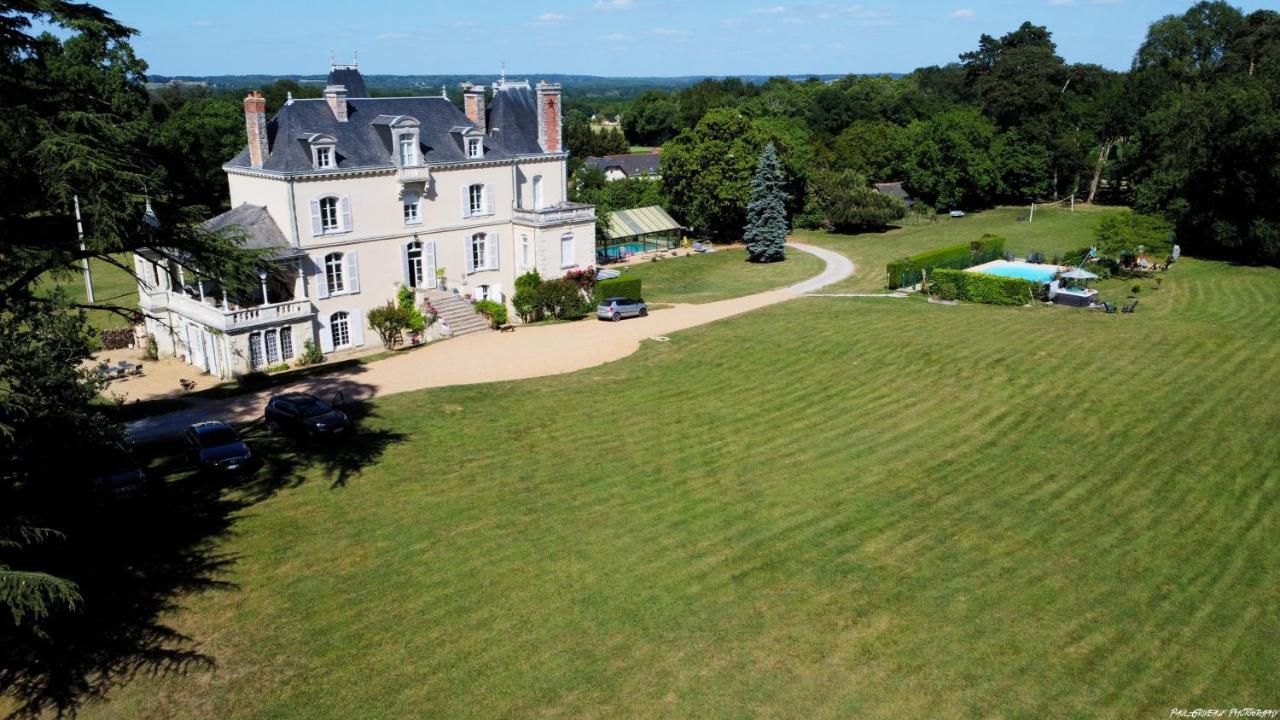 Chateau Vary Jarze Bagian luar foto