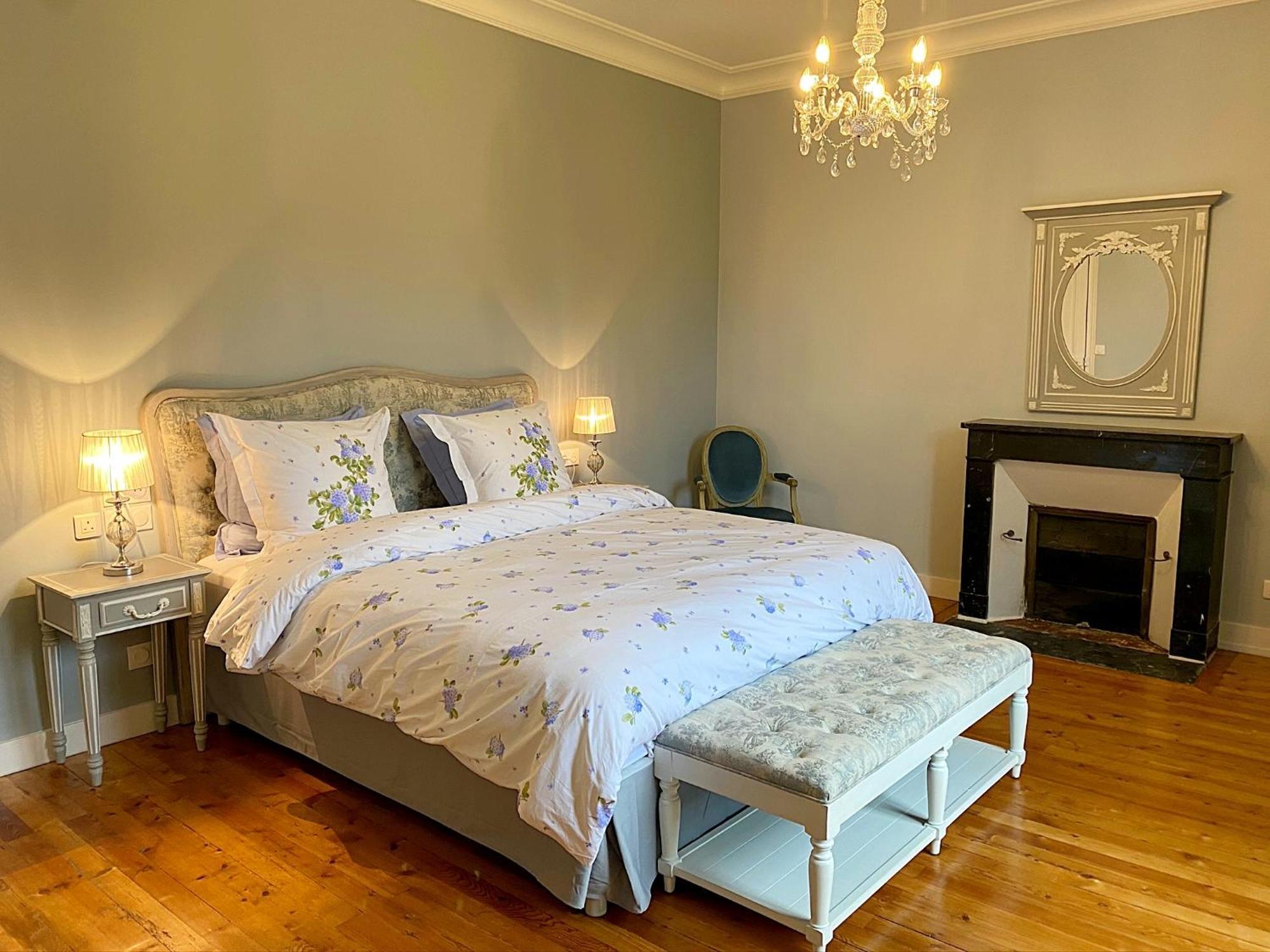 Chateau Vary Jarze Bagian luar foto